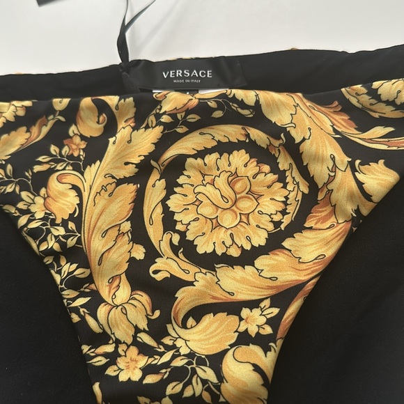 New Authentic Versace Barocco Print Bikini Bottoms - Picture 6 of 9